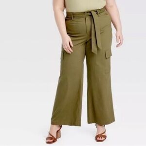 Ava & Viv /// Women’s High Rise Wide Leg Cargo Pants